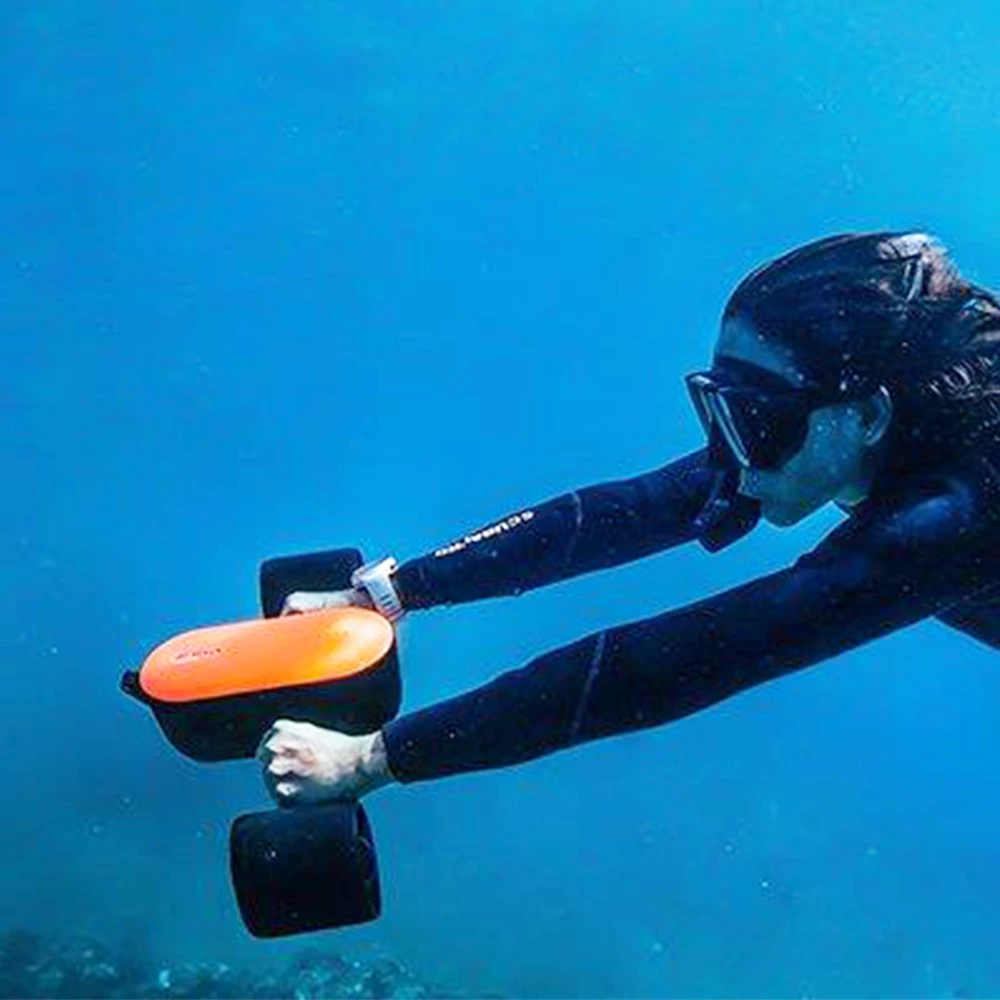 Geneinno S2 Underwater Deep Dive Lightweight Scooter Support APP Control Sea Scooter Orange 5 Geneinno S2 Underwater Deep Dive Lightweight Scooter Support APP Control Sea Scooter Orange - Image 5