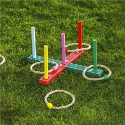 HI Outdoor Wooden Tossing Game