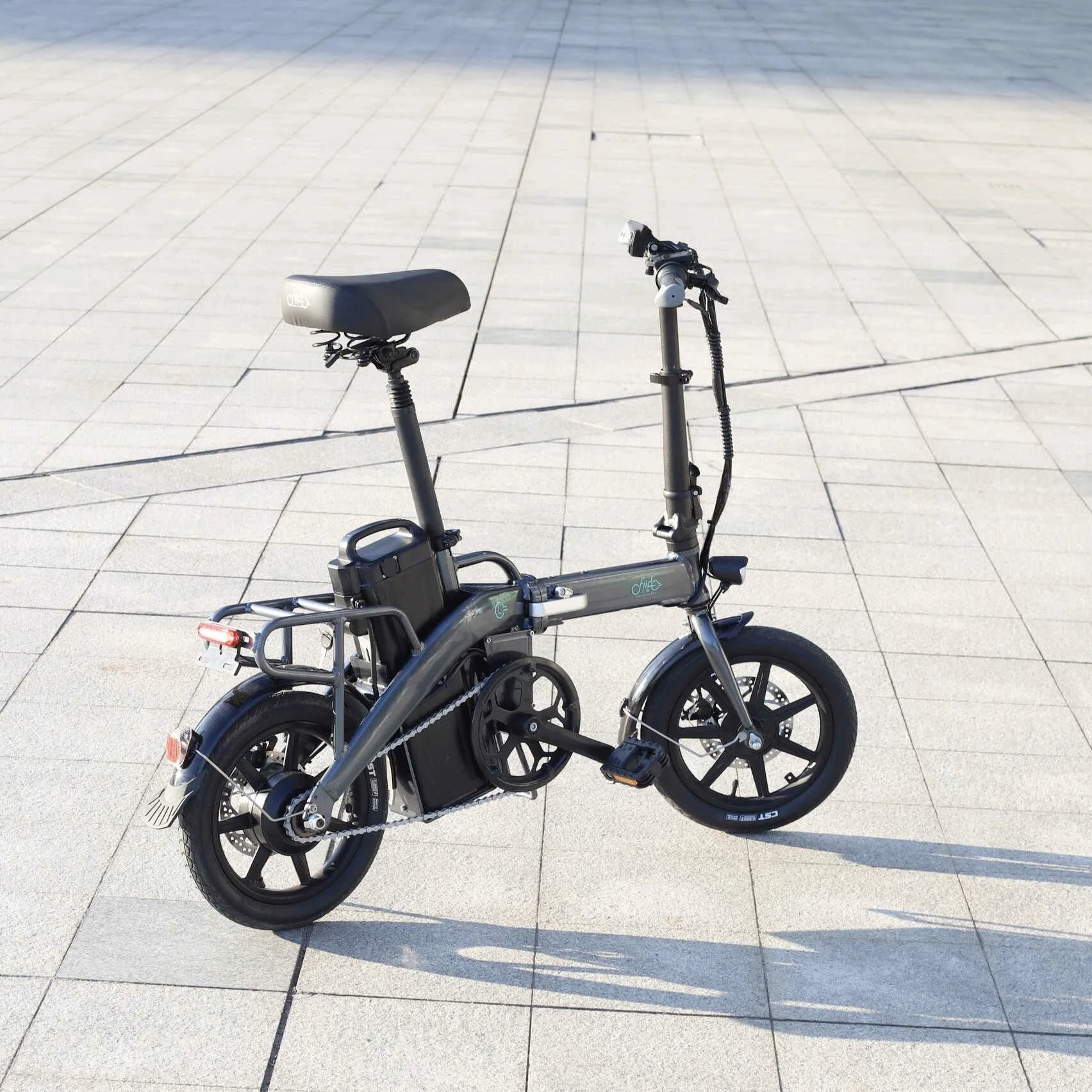 FIIDO L3 Folding Electric Moped Bike City Bike Commuter Bike 48V 350W 23.2Ah Lithium Battery 14 Inch Max 25km/h 130Km Max Mileage Long Distance - Grey 6 FIIDO L3 Folding Electric Moped Bike City Bike Commuter Bike 48V 350W 23.2Ah Lithium Battery 14 Inch Max 25km/h 130Km Max Mileage Long Distance - Grey - Image 6